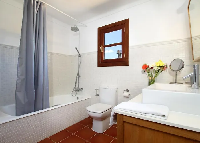 Seguinot Вилла *